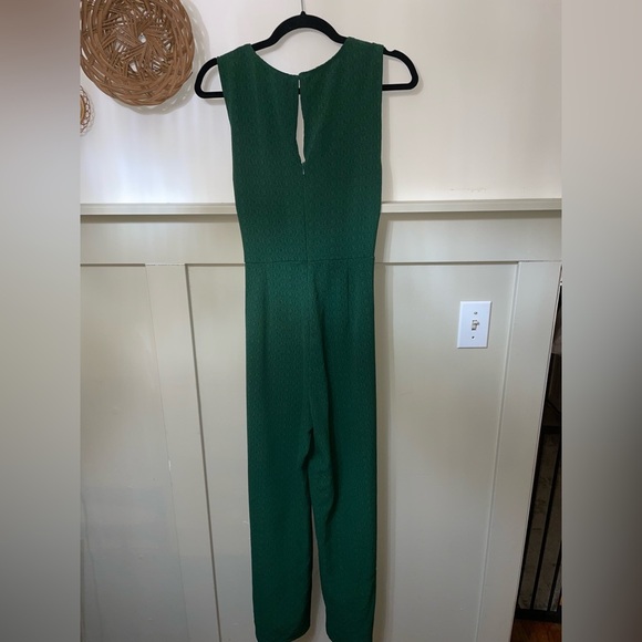 ALYA Francesca's Small Forest Green Jumpsuit Sleeveless V Neck Sash Wide Leg - Picture 2 of 5